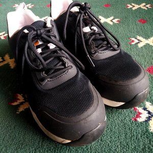Composite toe sneakers